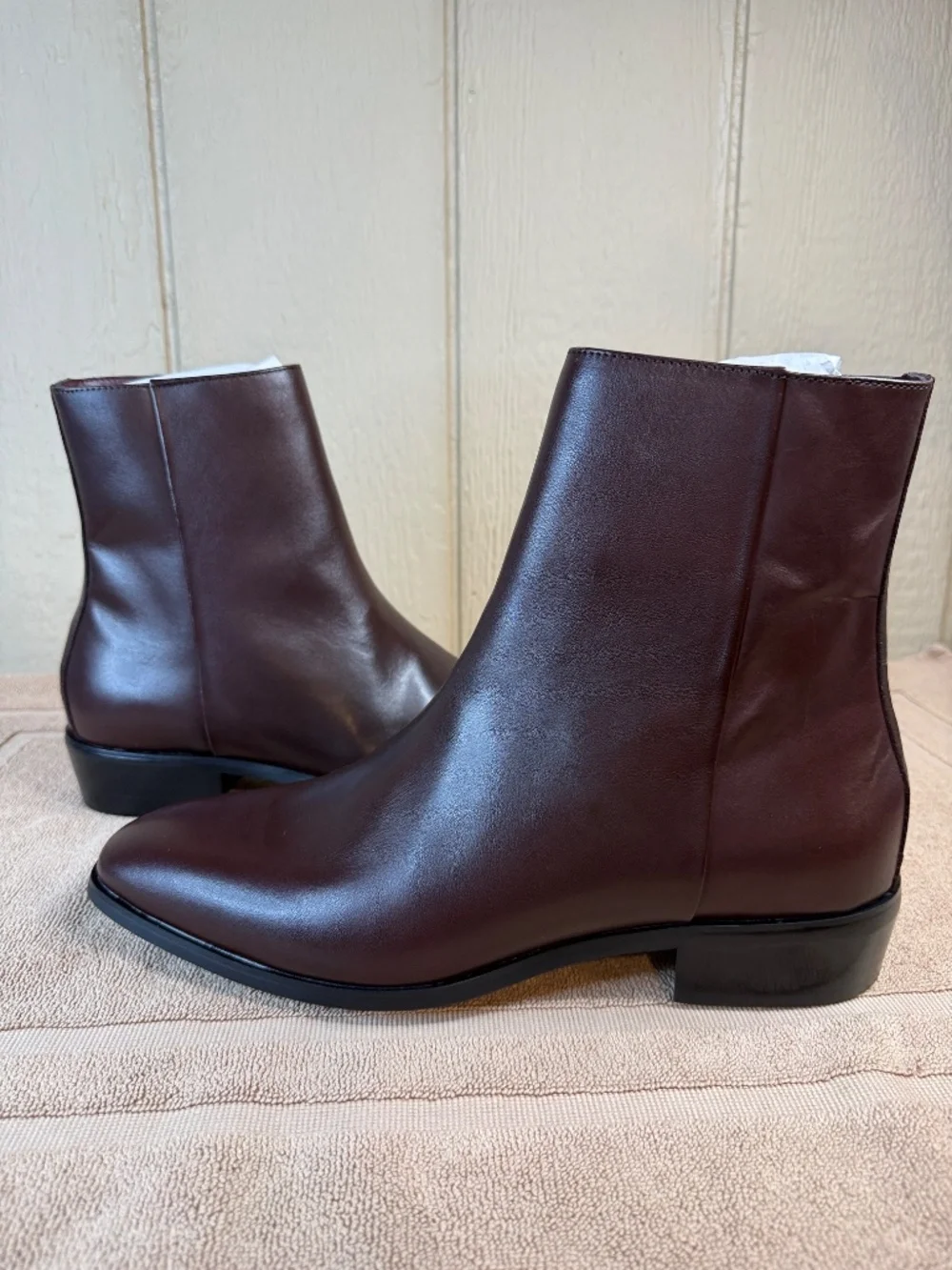 NWT Aldo Flex Amur Bordo Burgundy Leather SideZip Ankle Dress Boot Minimalist 12
